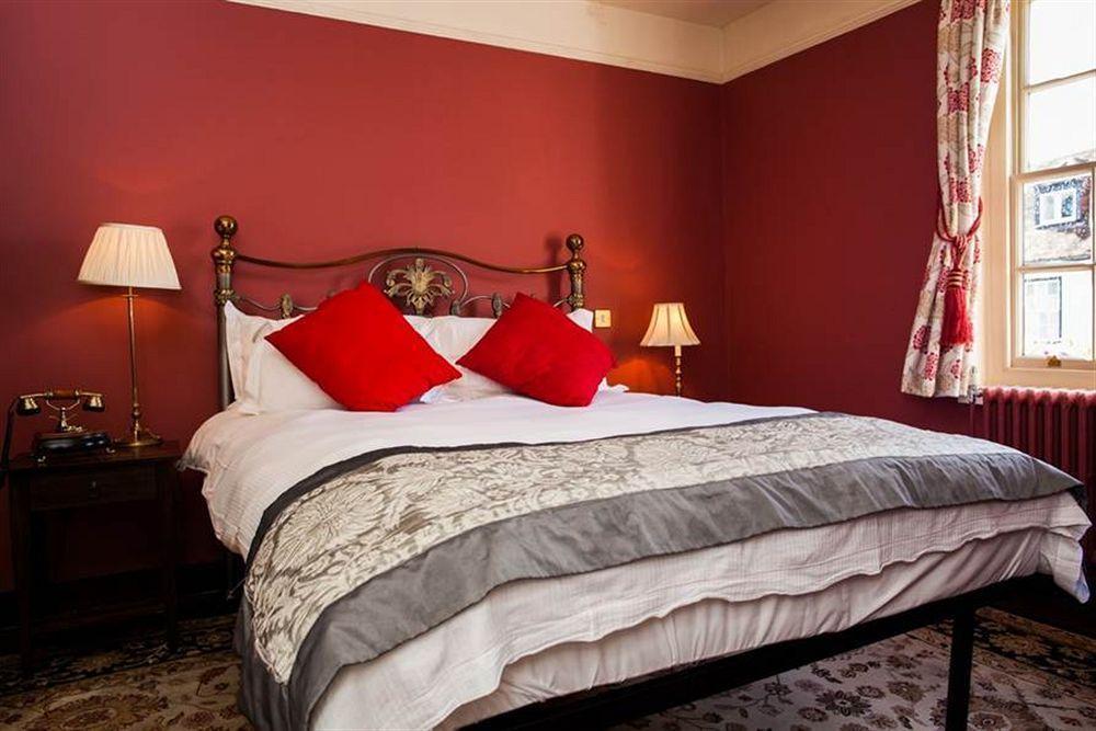 The Swan Hotel Staines-upon-Thames Dış mekan fotoğraf