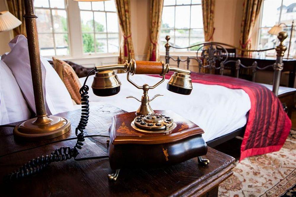 The Swan Hotel Staines-upon-Thames Dış mekan fotoğraf