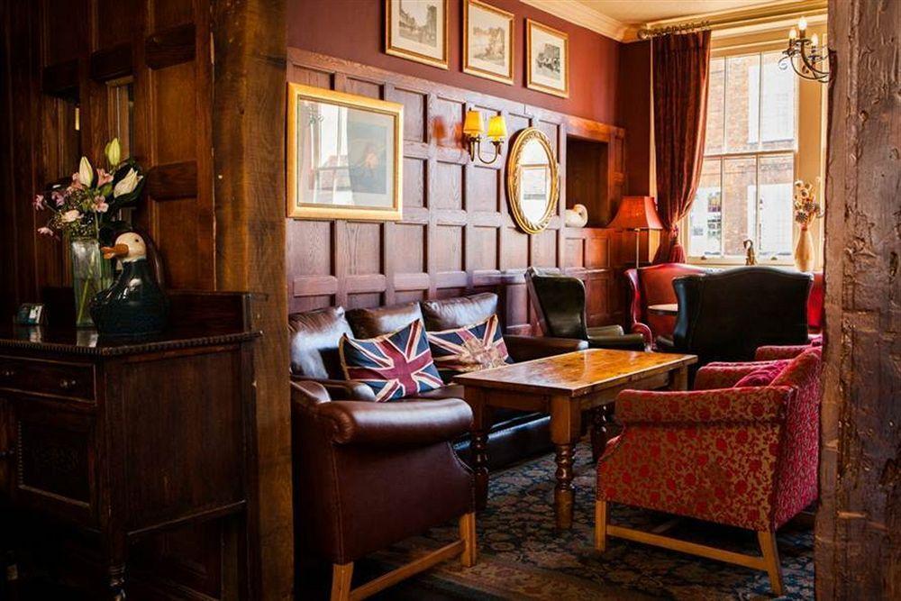 The Swan Hotel Staines-upon-Thames Dış mekan fotoğraf
